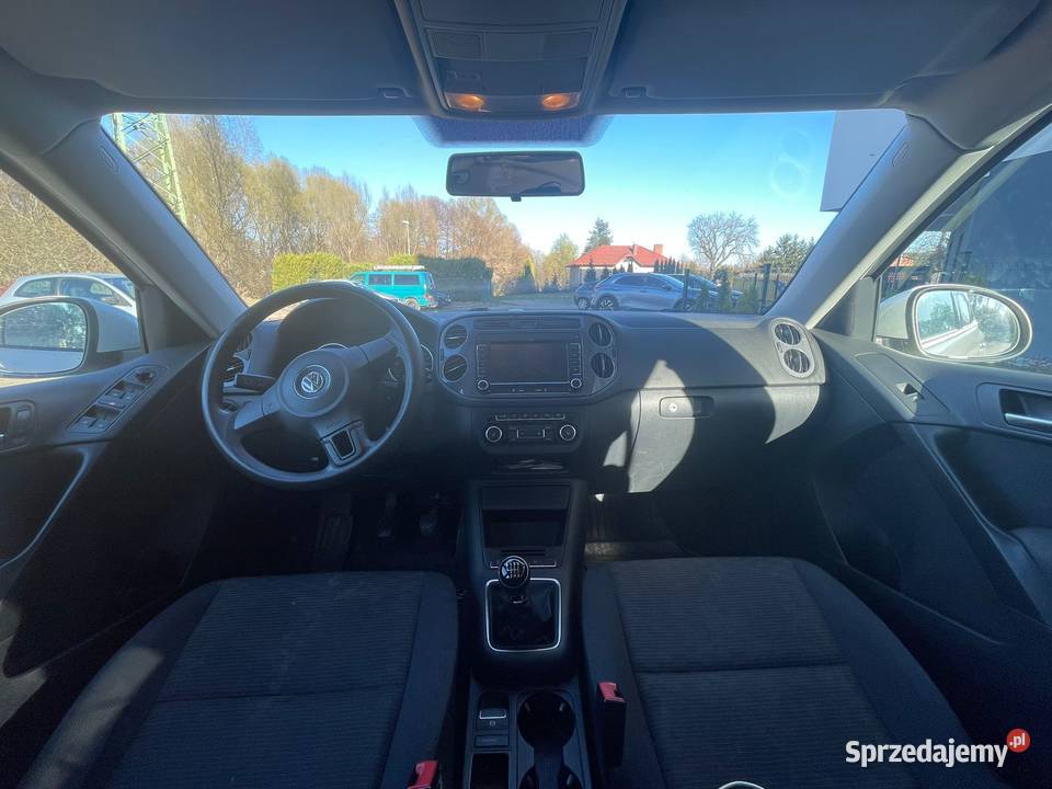 Auto nieuszkodzony Czarże sprzedam