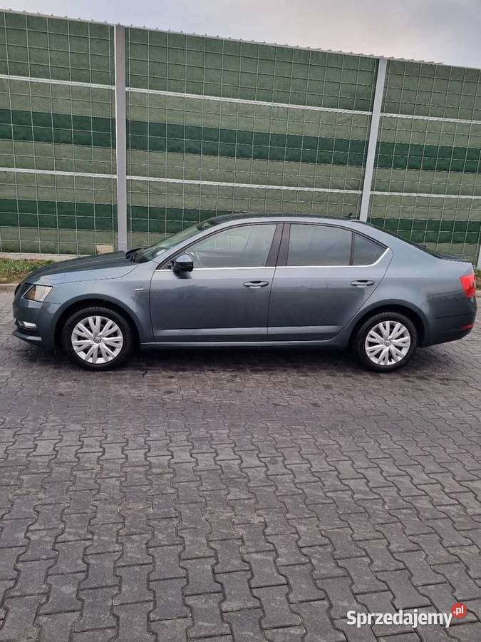 Skoda octavia 3 16tdi automat Września
