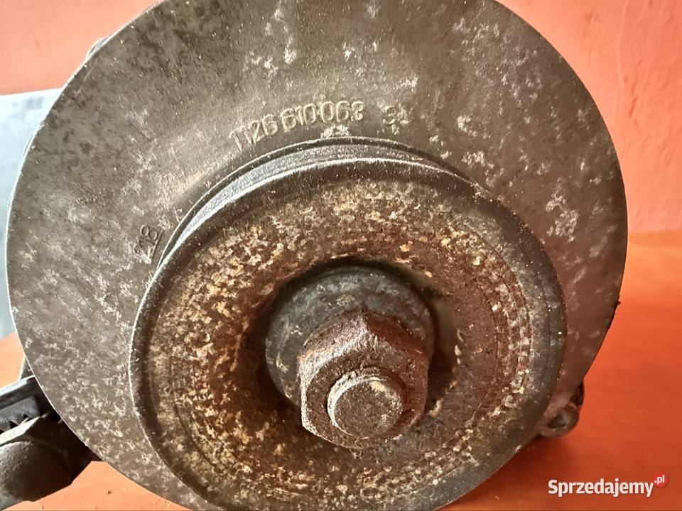 Alternator BMW e24 e23e28 e30 bosch 0120469560 Mszana