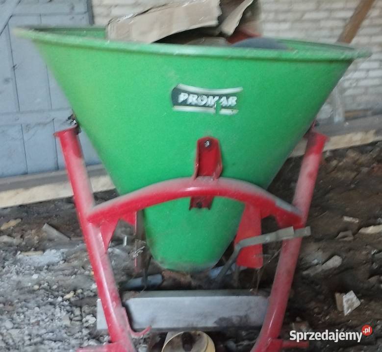 Rozsiewacz do nawozu Czernięcin Poduchowny