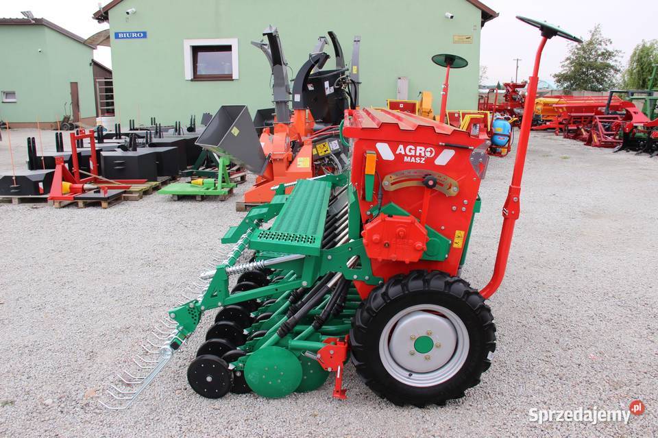 Siewnik zbożowy do zboża AgroMasz 25 27 30 m nieuszkodzony Rogóźno sprzedam