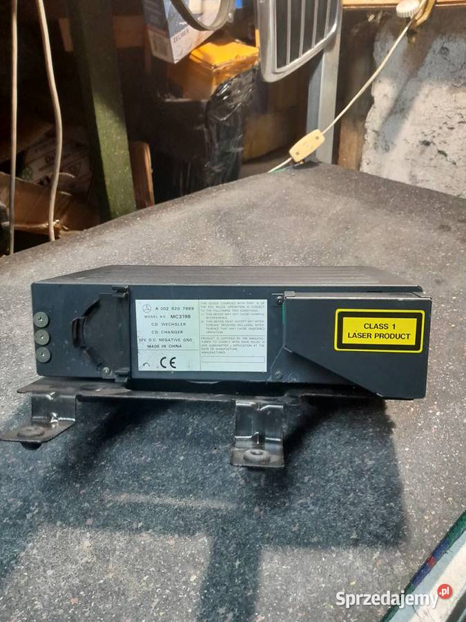 Mercedes W210 zmieniarka MC3198 mocowanie pomorskie sprzedam