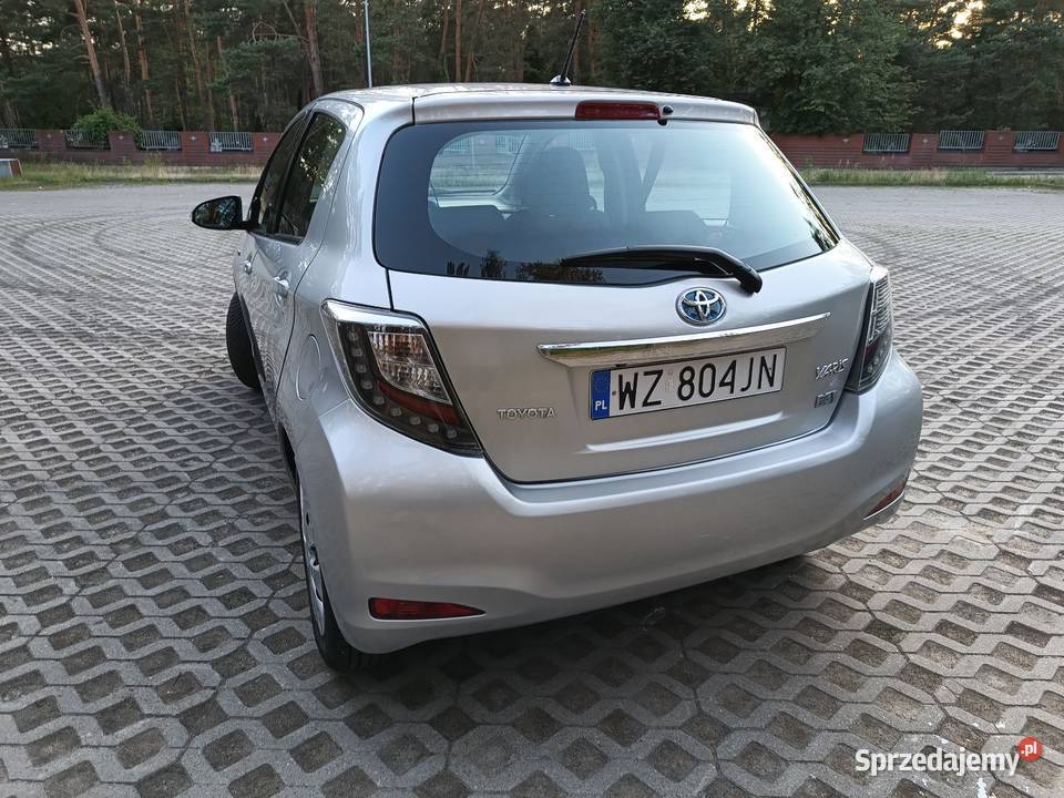 Sprzedam Toyotę Yaris hybrid Zarejestrowany w Polsce Izabelin C