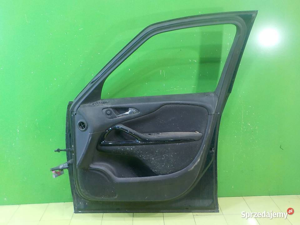 ZAFIRA C 14 T 15r 5D drzwi prawe przod