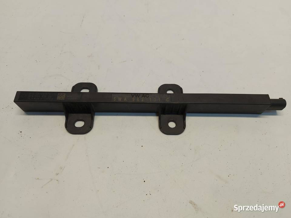 VW ID4 11A 2024r SUV 5D WZMACNIACZ ANTENA