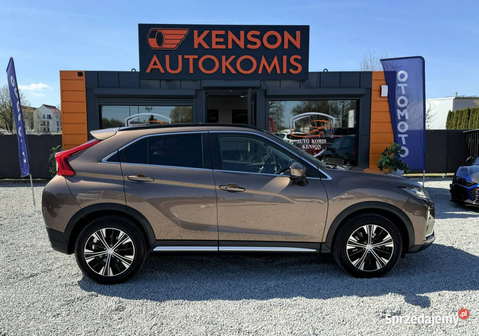 Mitsubishi Eclipse Cross INSTYLE Kamera 360 HED komputer pokładowy