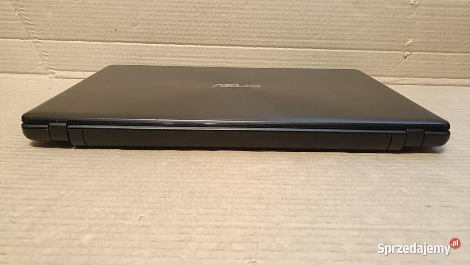 Laptop ASUS R513C i3 8GB 120SSD Poznań