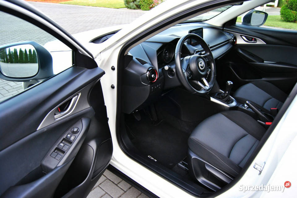 Mazda CX3 Zarejestrowany Navi 90 000 Klima elektryczne lusterka Modliborzyce sprzedam