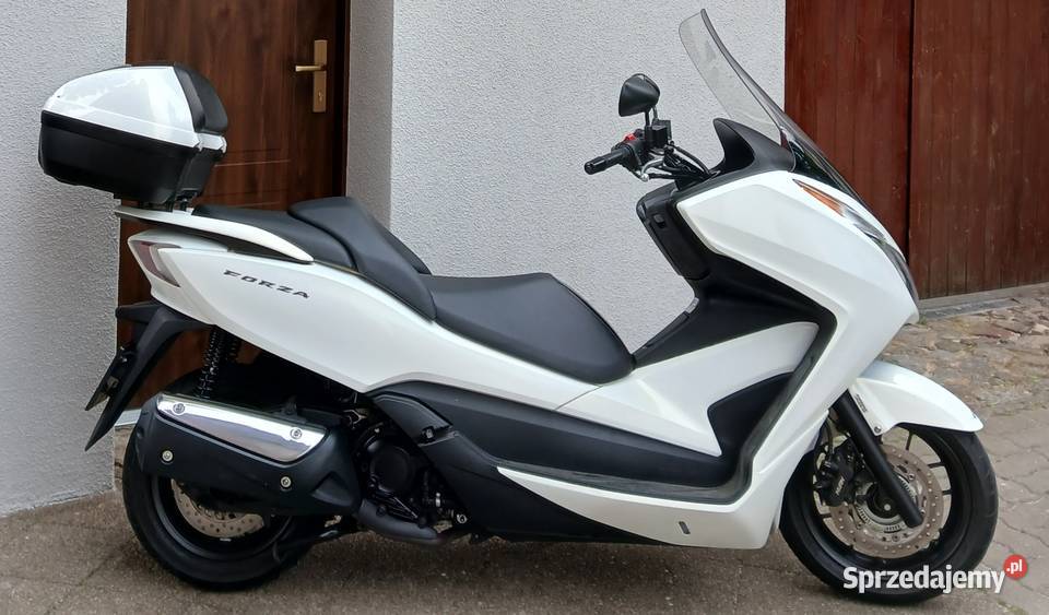 Honda Forza NSS300 niski przebieg bezwypadkowy benzyna Pelplin