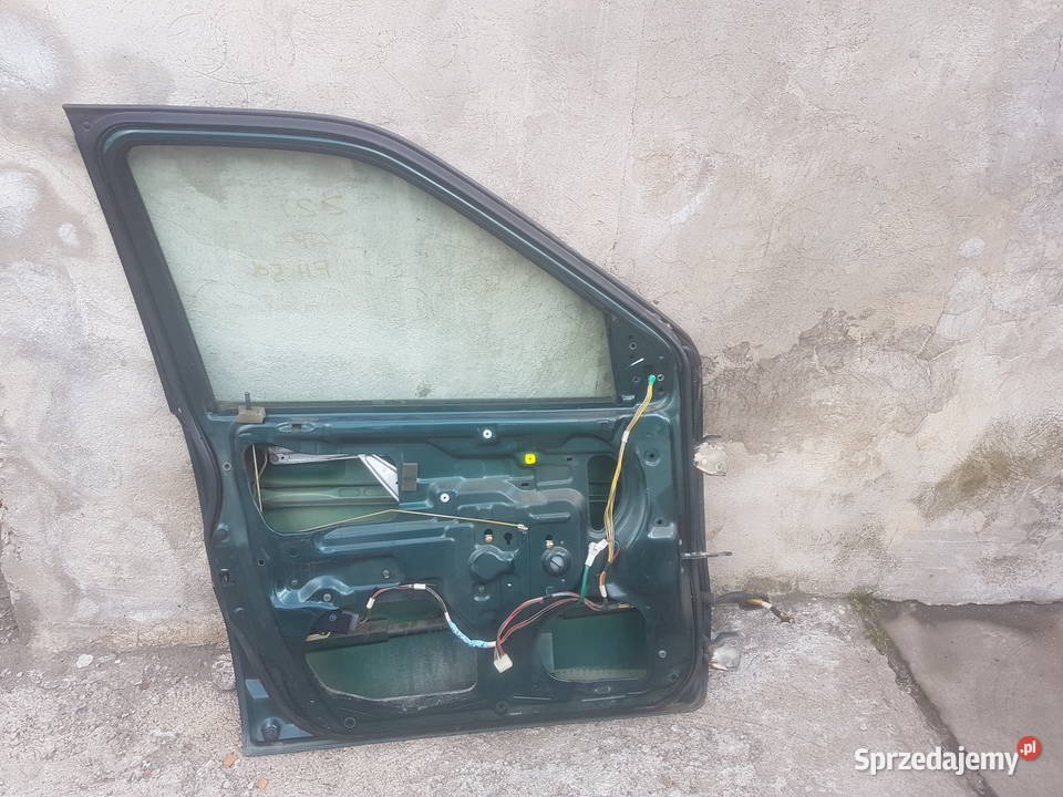 Suzuki Ignis FH 0003 drzwi przód przednie Z2T Legnica sprzedam