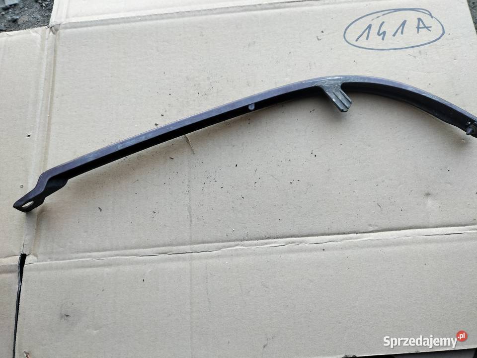 AUDI 80 B4 LISTWA POD LAMPE REFLEKTOR HOKEJ terenowe