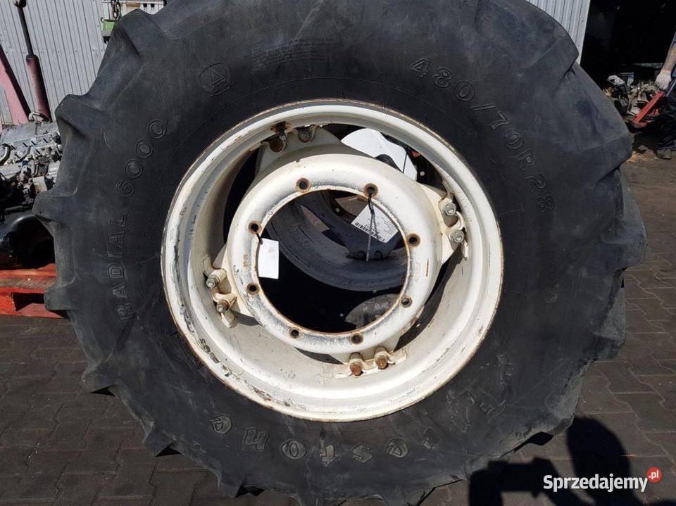 FELGA STALOWA HOLLAND 8360 R28 HOLLAND Lipno