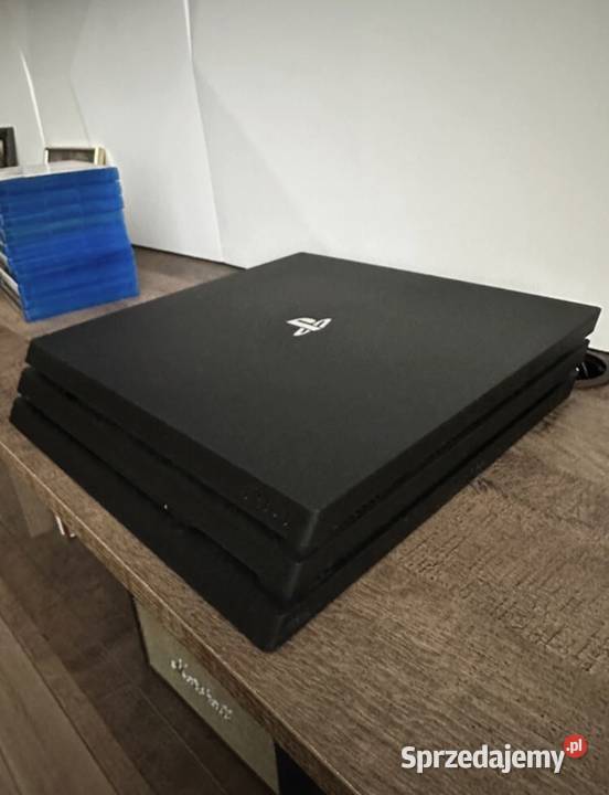 Konsola 4 Pro 1TB zestaw producenta Rzeszów sprzedam