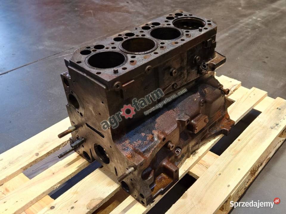 Blok silnika John Deere 6100 3410 3310 3210 Byków