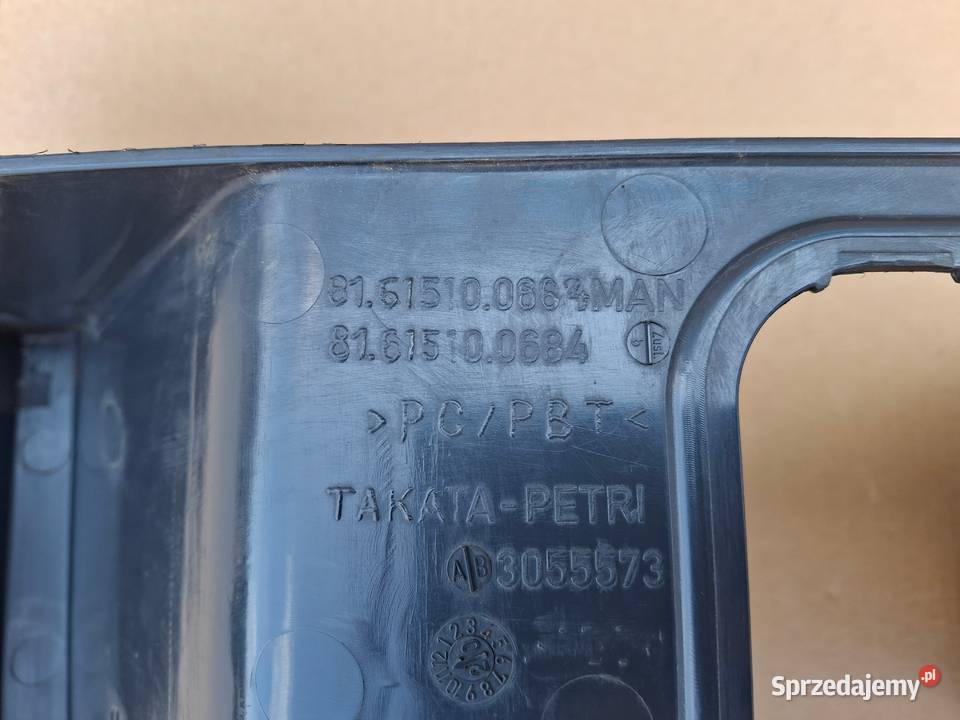 MAN TGL TGM STOPIEŃ DOLNY PRAWY OBUDOWA ORYGINAŁ Bieleń sprzedam