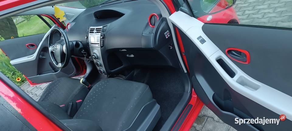 toyota 120114km Yaris dolnośląskie Syców