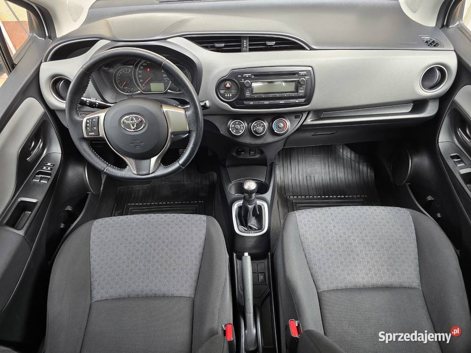 Toyota Yaris 10 VVTi salon Polska bezwypadkowy manualna Toyota Karczew