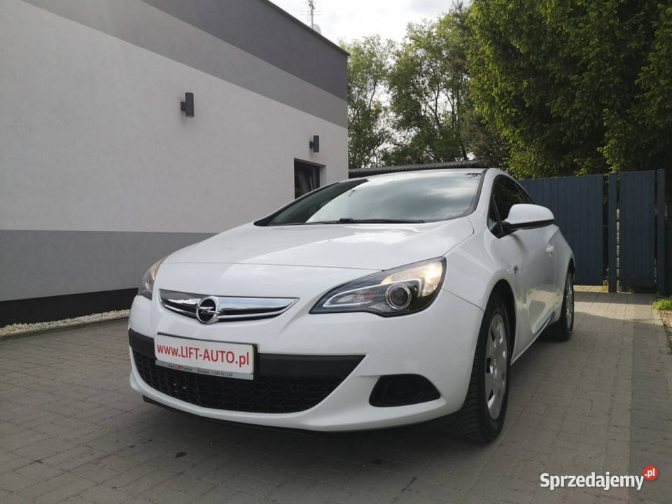 Opel Astra 14 16V 120 GTC Klima Parktronic benzyna Strzegom