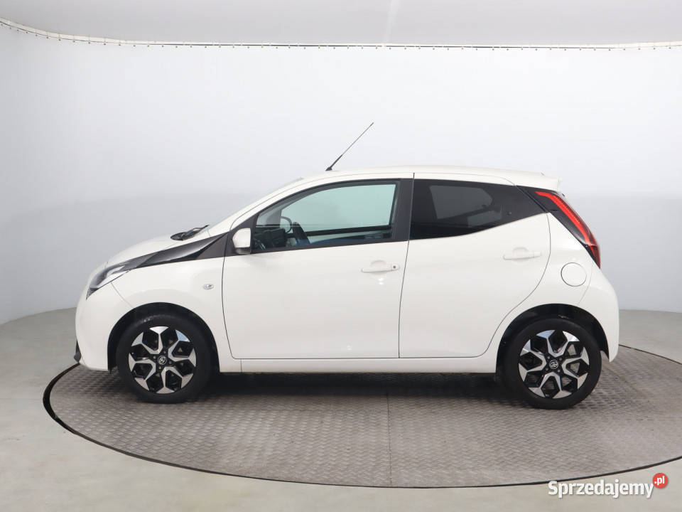 Toyota Aygo 10 VVTi Bielany Wrocławskie