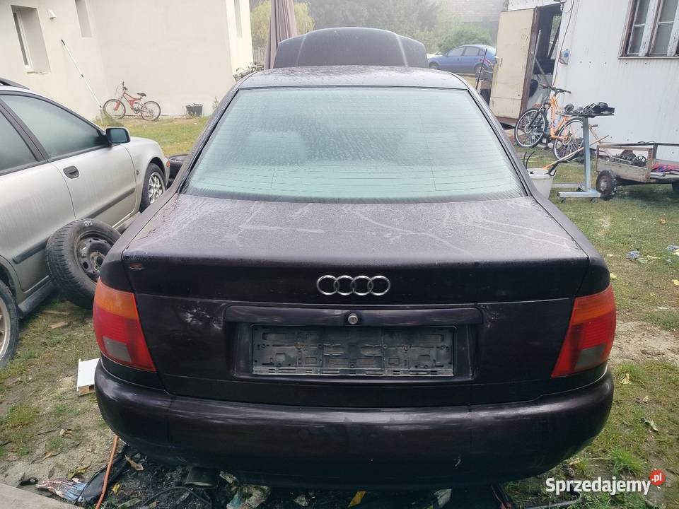 Audi a4b5 16 benzyna części Sekursko