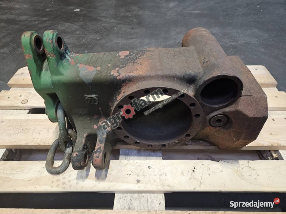 Obudowa mostu przedniego John Derre 6820 6810 Byków