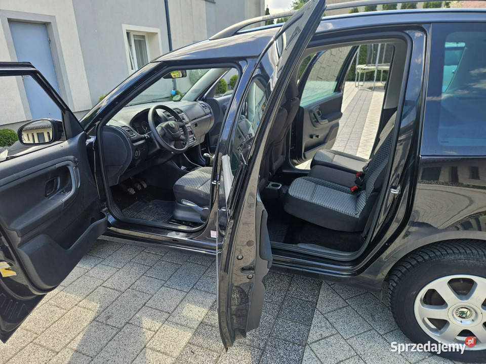 koda Roomster 12 85 klima elektryka ekonomiczny Strzegom