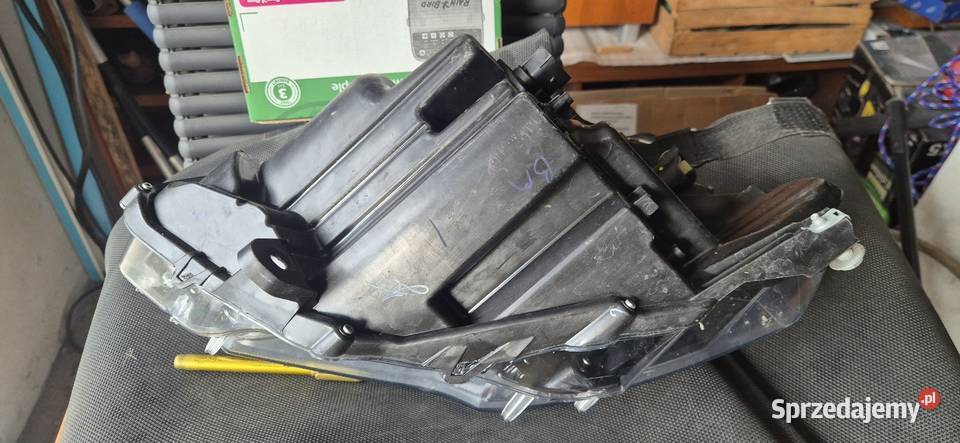 Reflektor LED Prawy MUSTANG 2017 USA 2305302 Rok produkcji 2021 Łódź