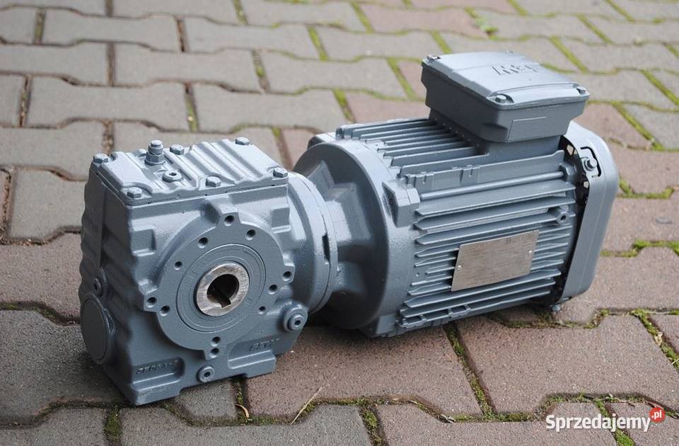 Motoreduktor kątowy 15kw 169obrmin SEW