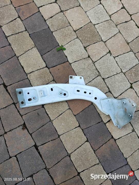 Wspornik mocowanie błotnika lewy przód mazda wielkopolskie Turek