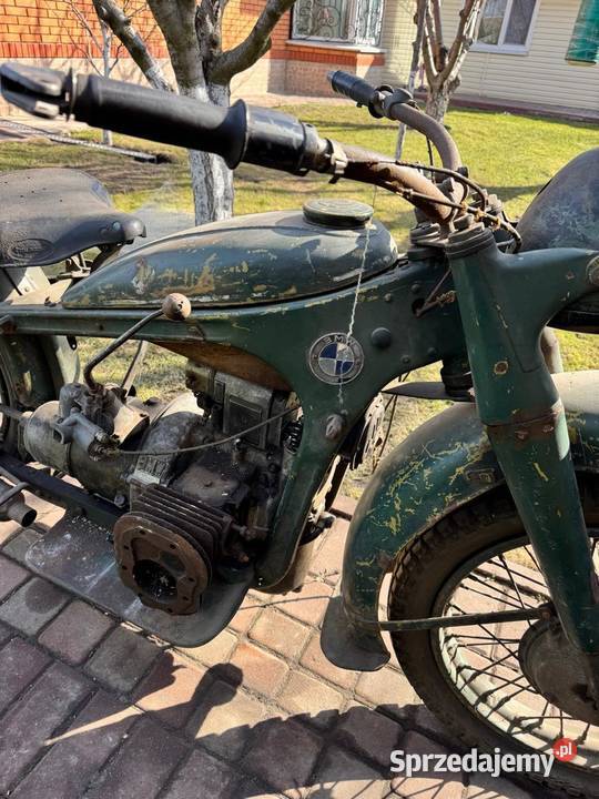 Sprzedam moto Bmw r 12 uszkodzony