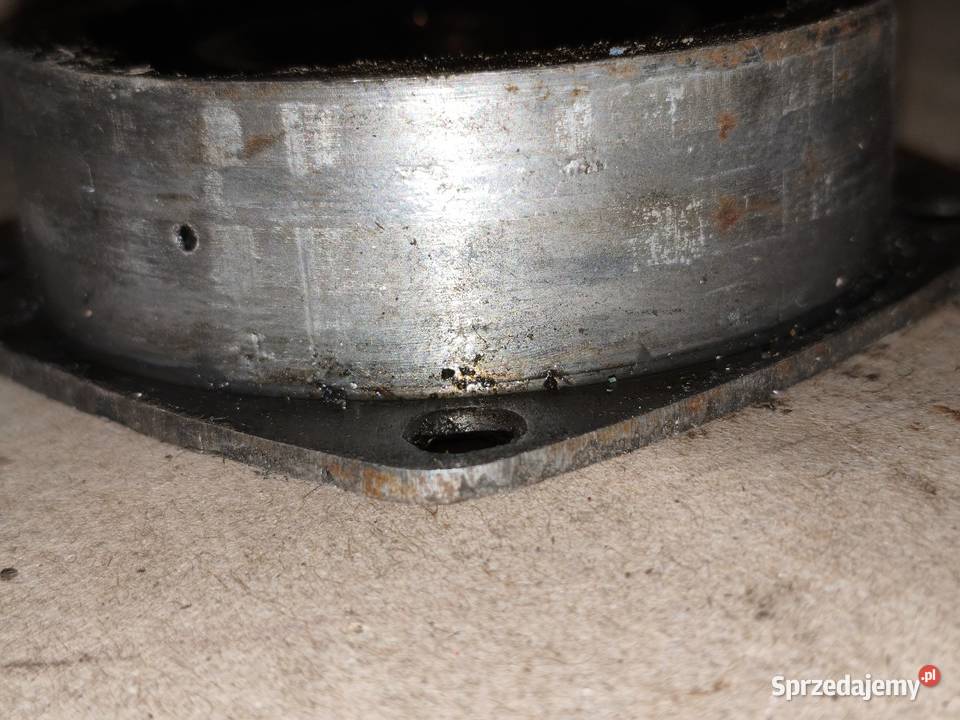 Przednia podpora wału korbowego silnika M72 K750 Leszno