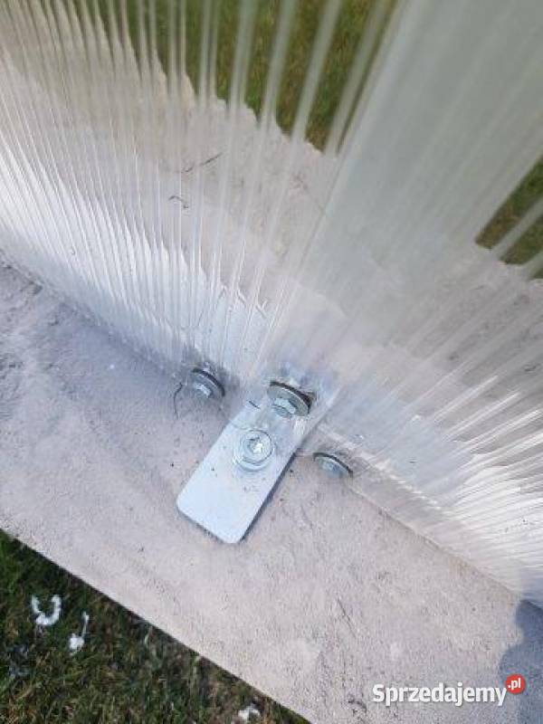 Szklarnia ogrodowa poliwęglan 1278m2 211x606x191 śląskie