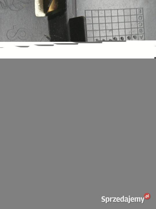 OSŁONA KRATKA ZDERZAKA LEWY PRZÓD AA36701634 Rok produkcji 2014