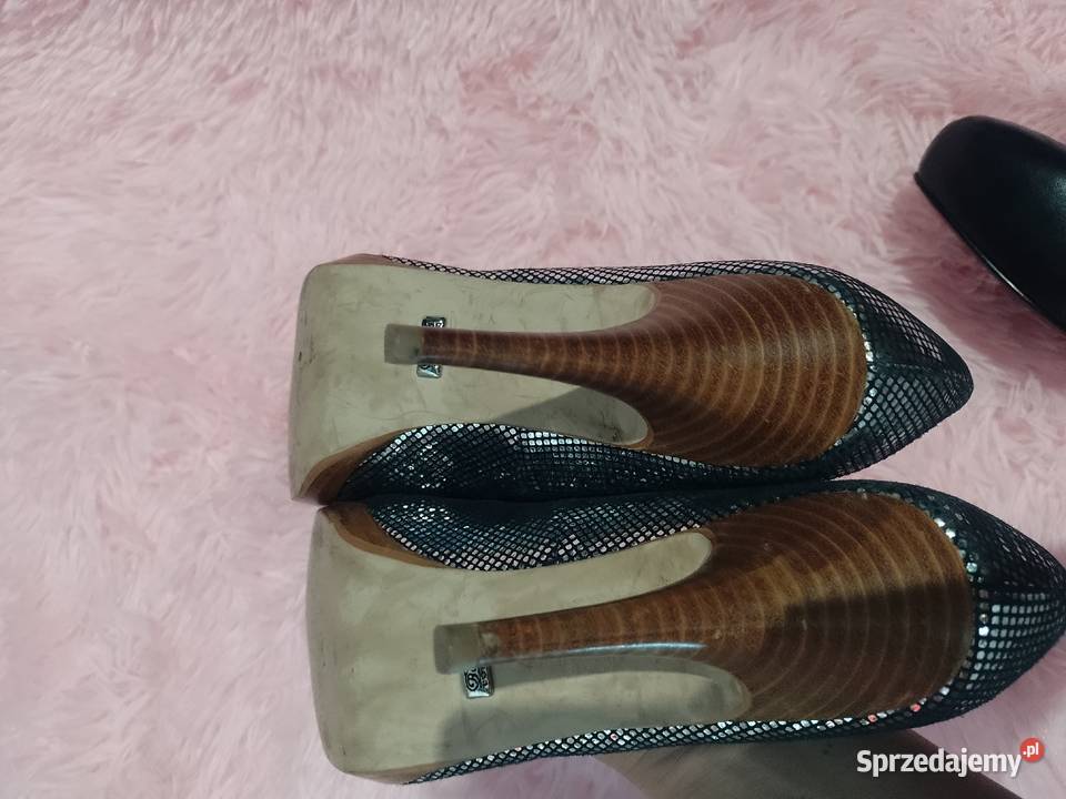 41 Buffalo London Srebrne bogato zdobione 26cm Kraków