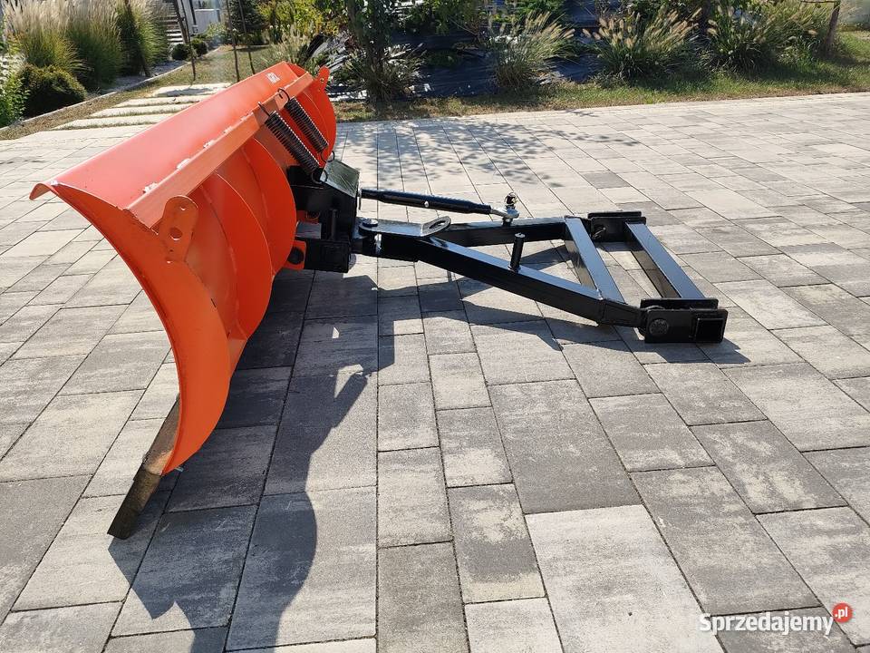 Promocja pług śnieżny do samochodu Terenowego 2M Stalowa Wola