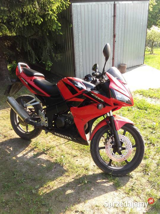 Honda CBR 125R Stróża