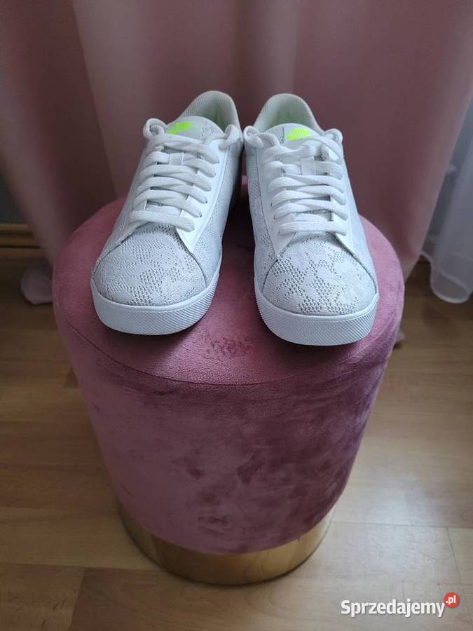 Buty sportowe damskie Nike 385 podkarpackie Mielec