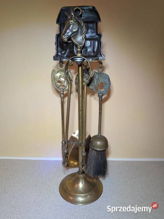 Zestaw kominkowy wykonany z mosiądzu Piła