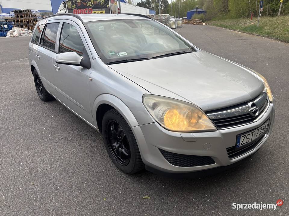 Opel Astra nieuszkodzony Opel