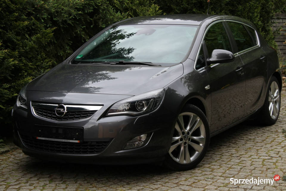 Opel Astra Opel Astra 16 Benzyna 150 J 20092019 manualna