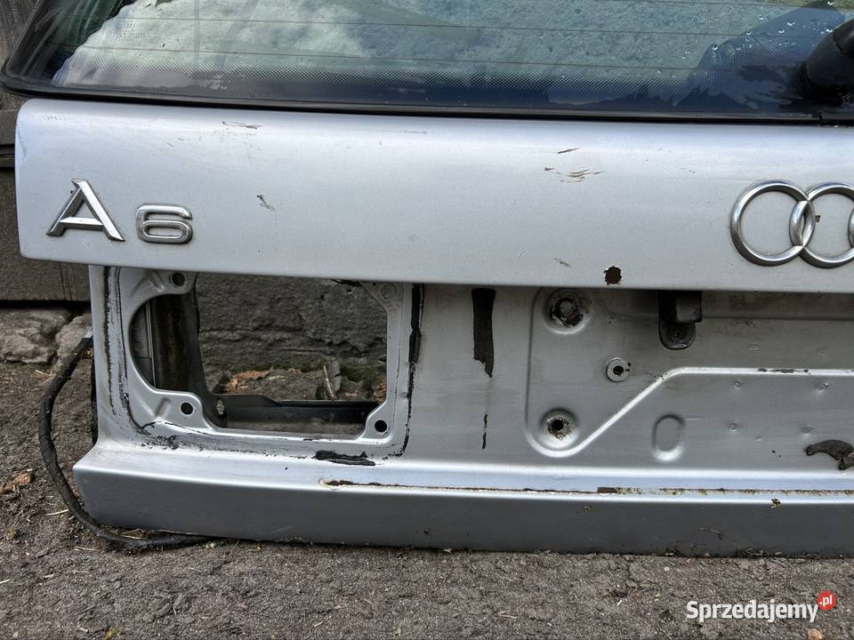 Klapa bagażnika Audi A6 C4 Awant