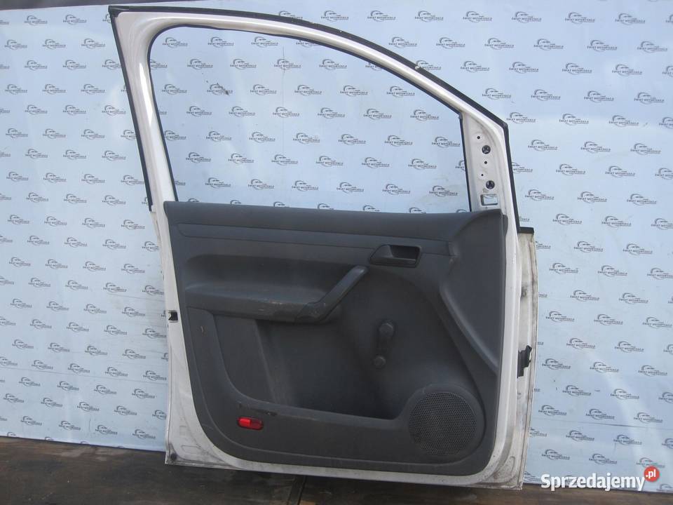 VW CADDY III LIFT 09r drzwi lewe przód