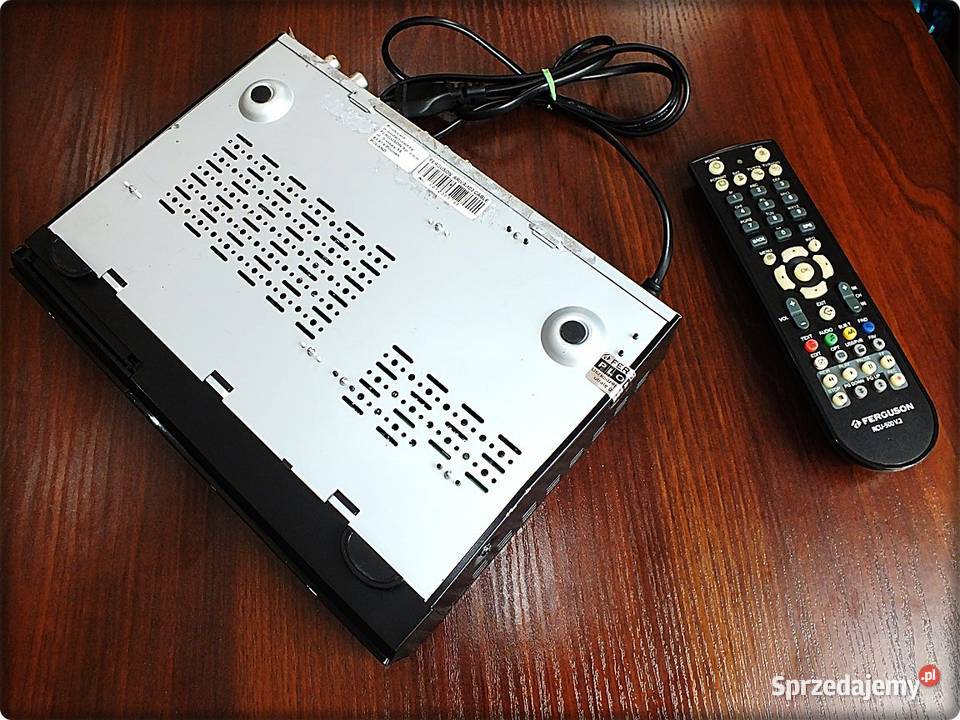 Dekoder DVBT ARIVA 100 CABLE FERGUSON Pilot sprzedam