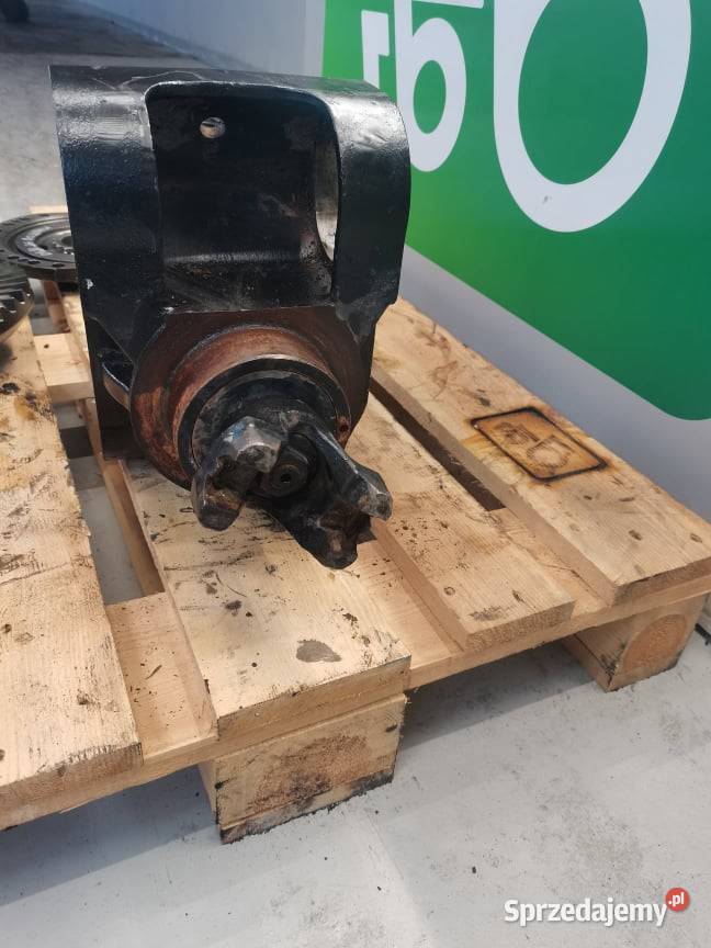 Atak Manitou MT 1840 Spicer 9X34 tył Pozostałe Wilkowo