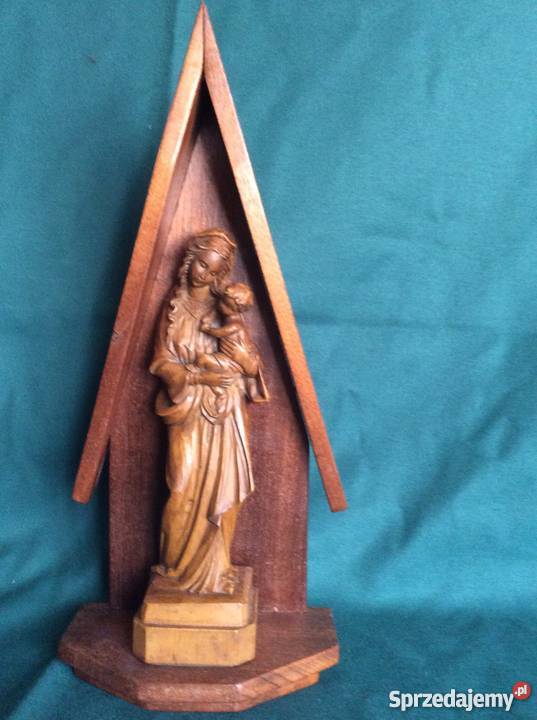 stara kapliczka drewniana z madonną Wrocław