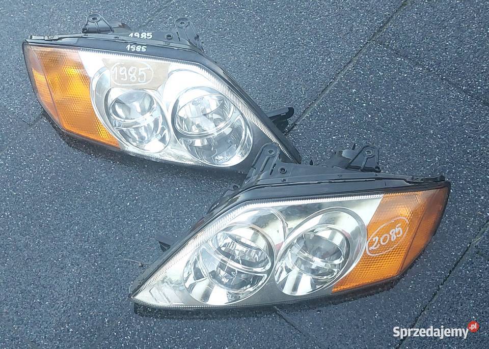 Hyundai coupe triburon 2002 2003 2005 lampa Byków sprzedam