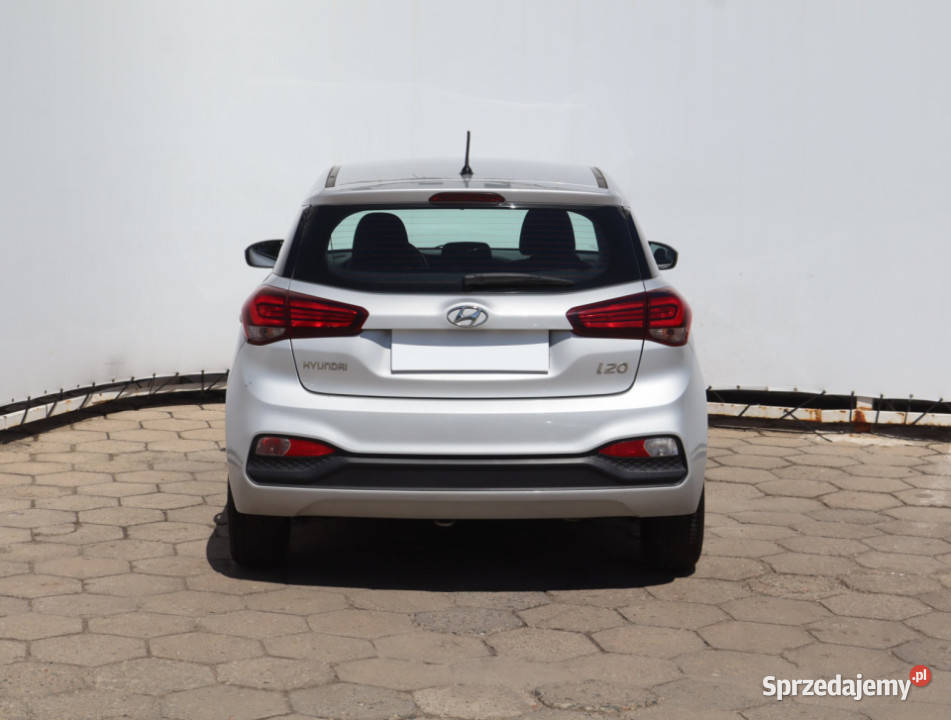 Hyundai i20 12 srebrny Łódź