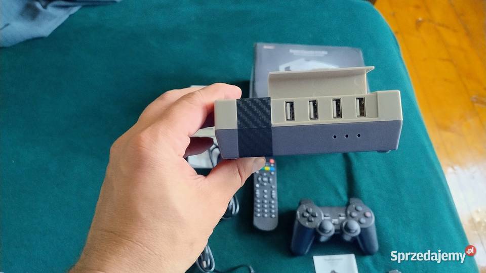 Konsola do gier retro Kinhank 256gb gier Suwałki