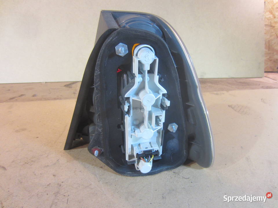 lampa lewa tył tylna bmw e46 compact 6920237 osobowe