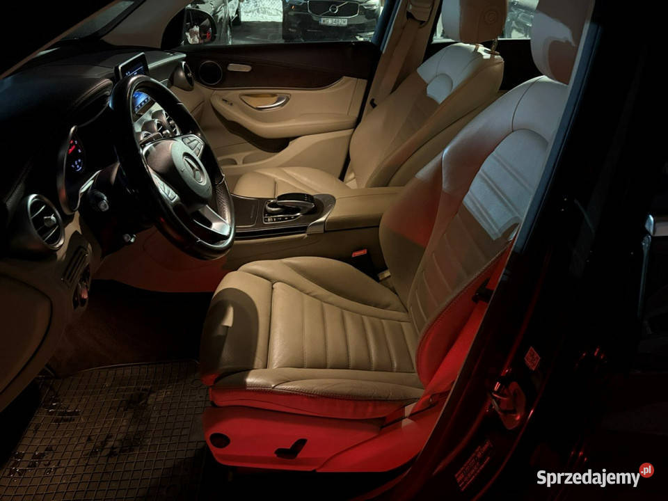 Mercedes GLC 250 Europa Skóry Hak LEDy ILS Lipówki